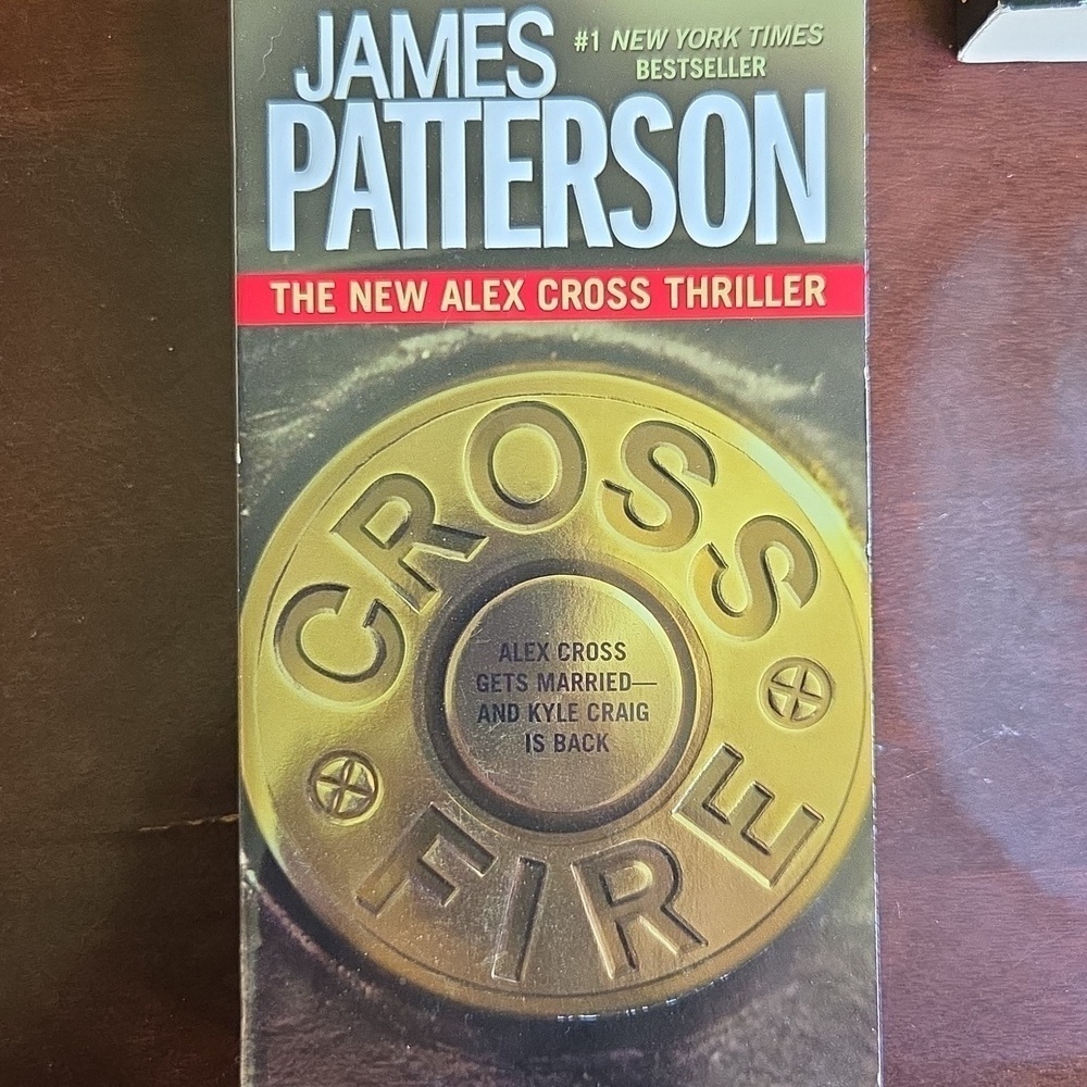 James Patterson Book Collection - Picture 3 of 8